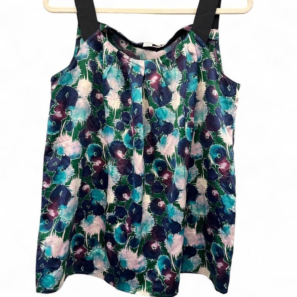 Loft Women's multi Vest